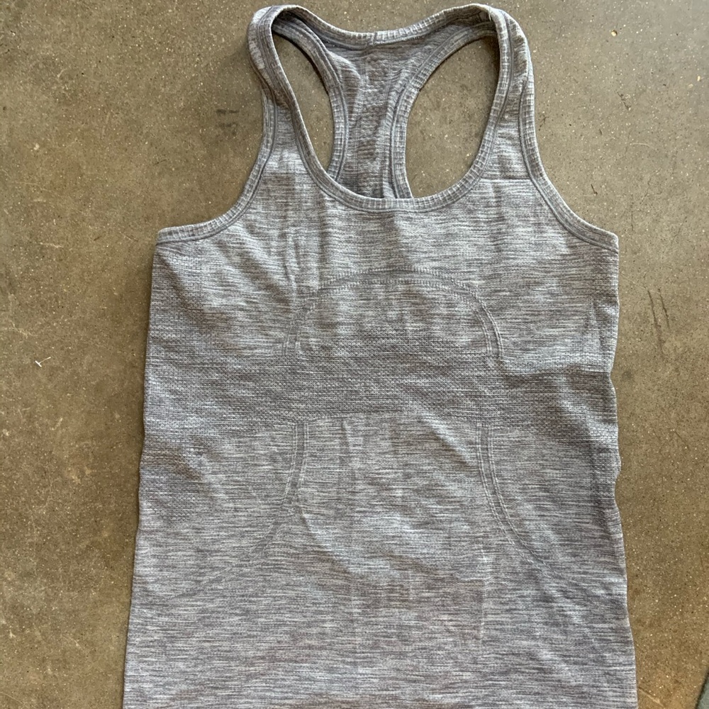 Lululemon ‘Swiftly Tech Racerback’ tank